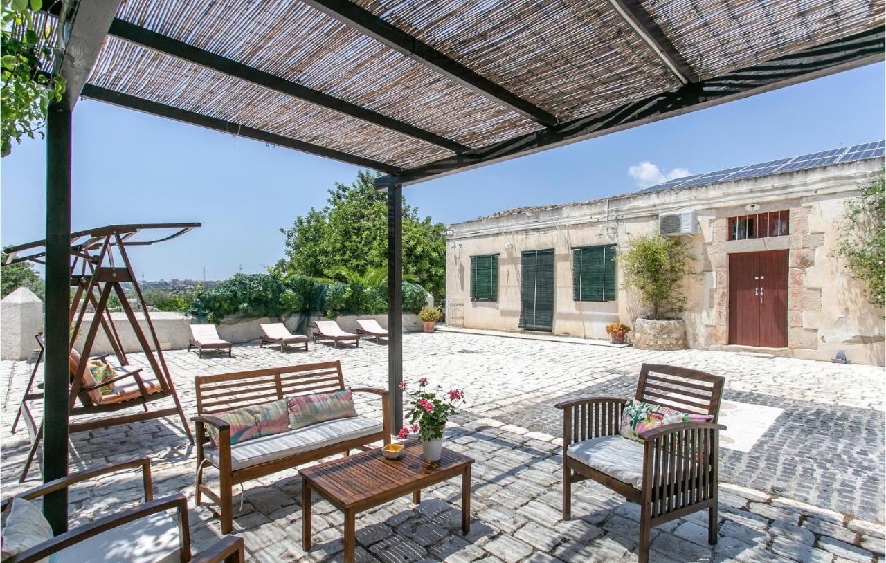 Casale Granati Villa Rosolini Exteriör bild